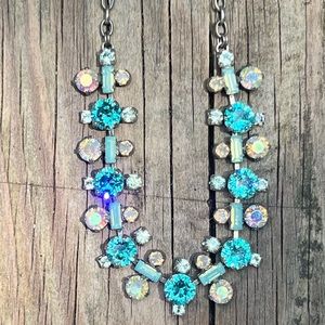 Sorrelli necklace in stunning blues